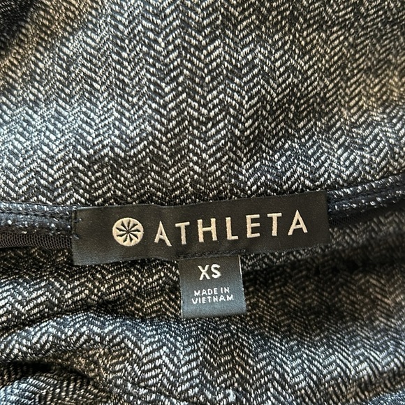 ATHLETA HERRINGBONE MERCER TIGHT Black Legging Workout Sz XS - Picture 12 of 15